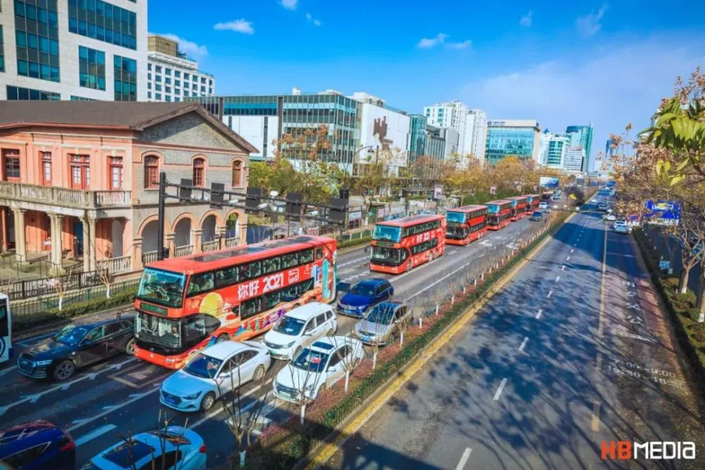 公交车路线时间查询_公交车交通路线_72路公交车路线