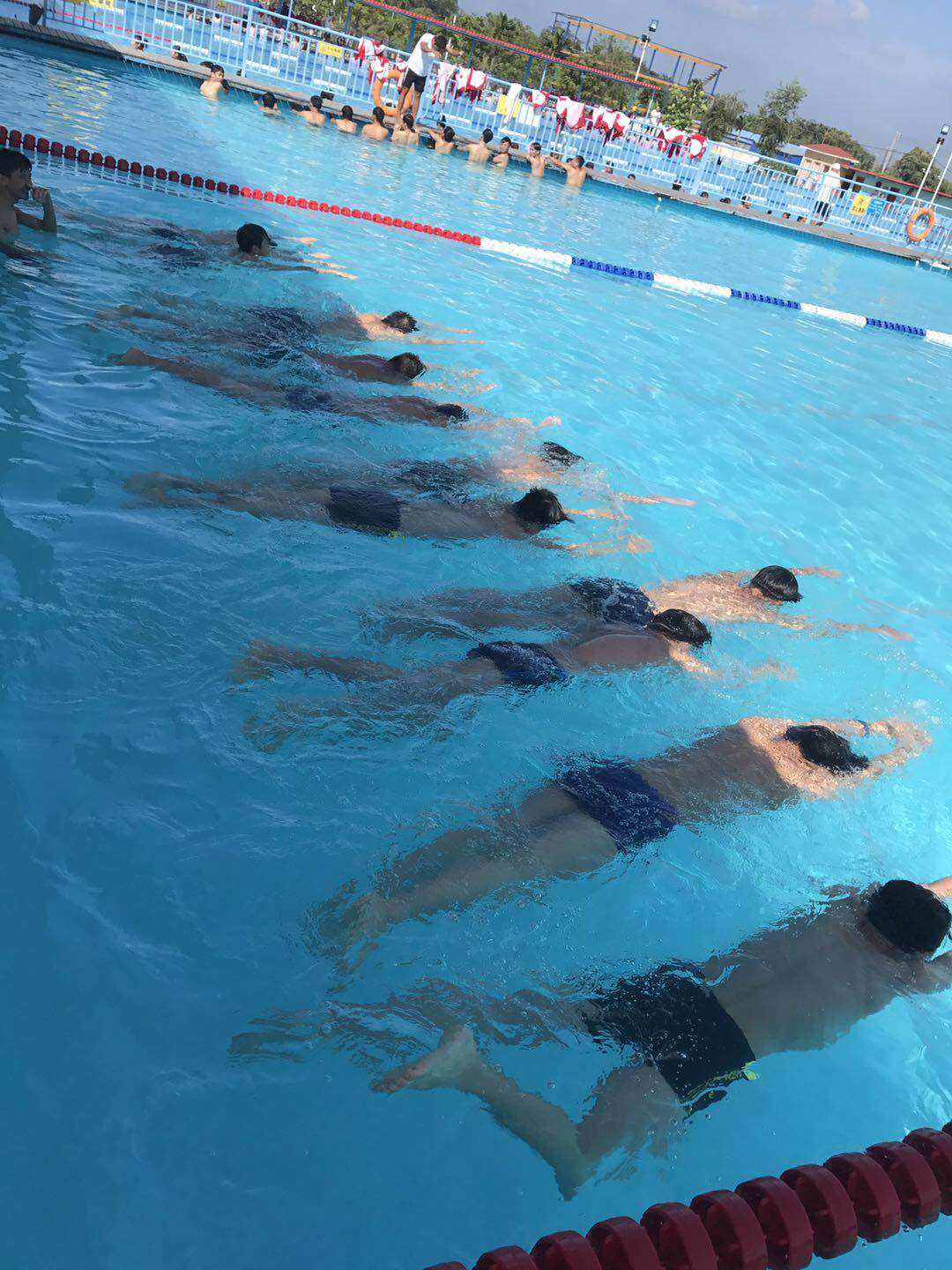 游泳儿童游戏_游泳游戏_游泳小游戏