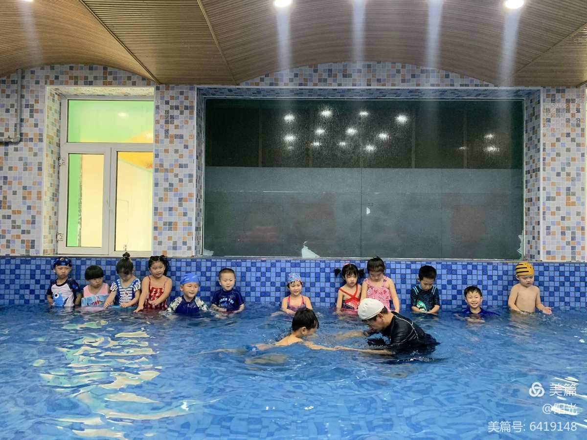 游泳游戏_游泳小游戏_游泳儿童游戏