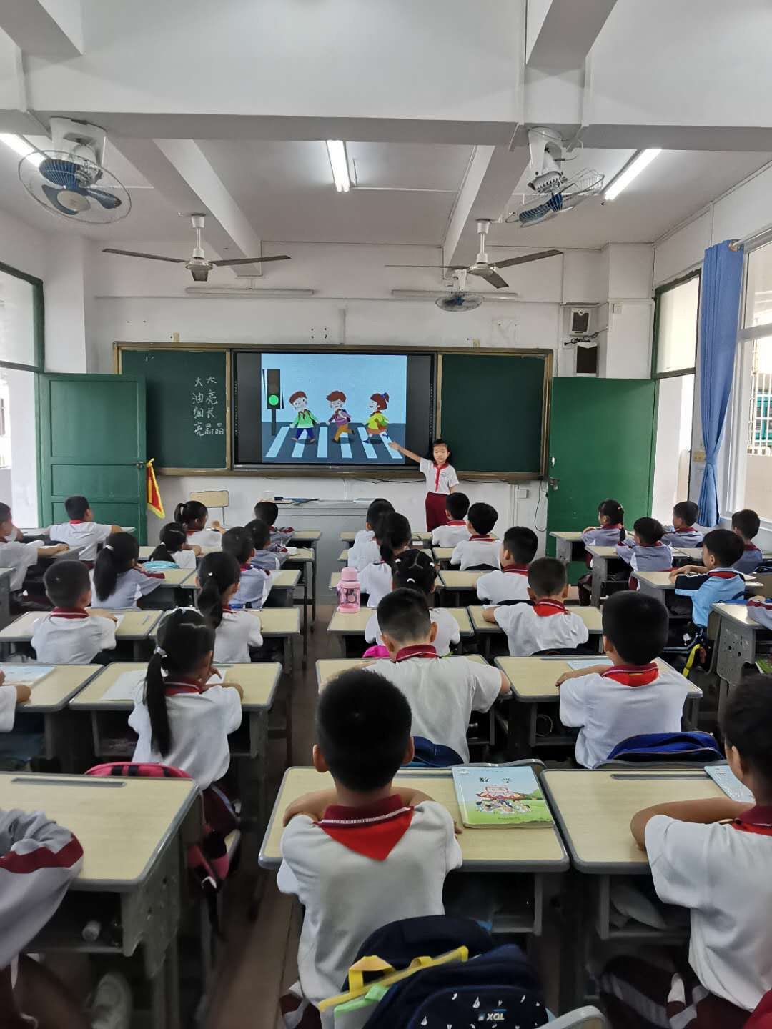 近月少女的礼仪_近月少女的礼仪_近月少女的礼仪