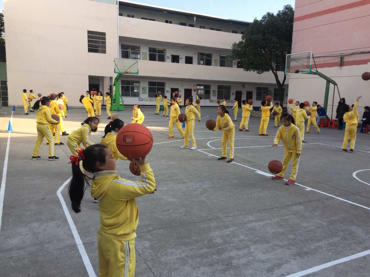 蔡徐坤打篮球图片gif火柴人_蔡徐坤打篮球图_蔡徐坤打篮球图推题