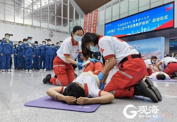 疯狂救护车_疯狂救护车在线观看高清_电影疯狂救护车