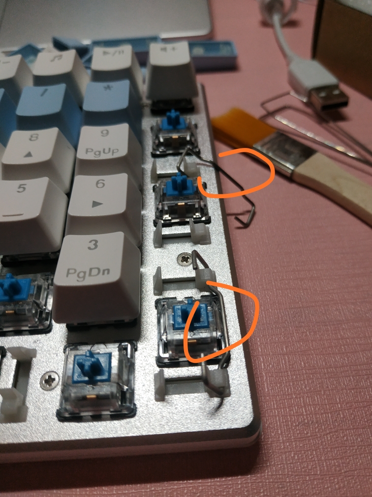 用手机玩游戏键盘没反应_用键盘玩手机游戏需要什么软件_手机实体键盘玩游戏没有反应