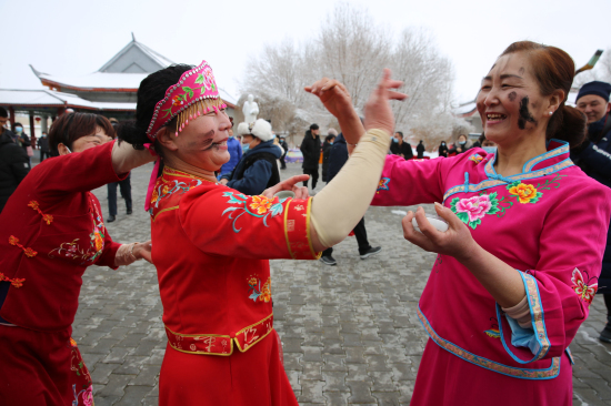 锡伯族西迁节_锡伯族西迁节祝福语_锡伯族西迁的教育意义