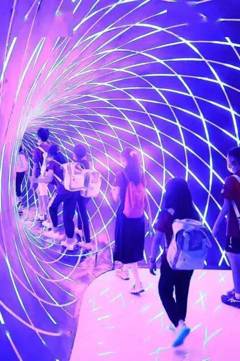 五一补班_五一补班补哪一天的班2023_五一补班补的是哪两天