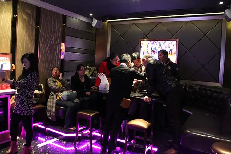 手机卡牌游戏小挖法_水上小房手机游戏_手机yy上怎么直播游戏