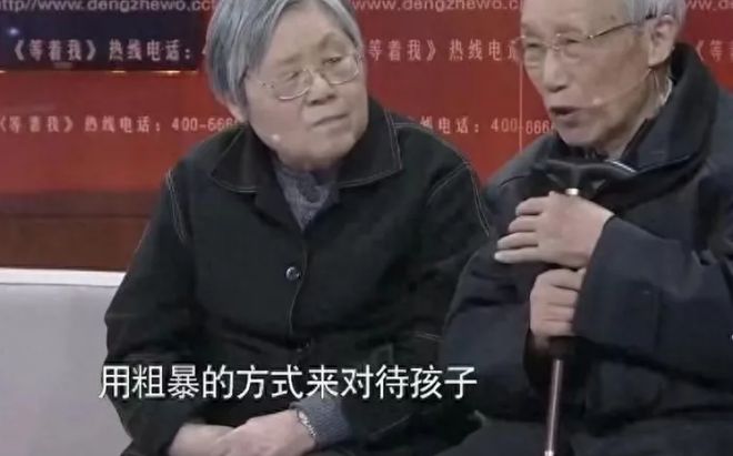 猪爸爸教打篮球_猪爸爸打篮球手机游戏视频_猪爸爸游戏打篮球是真的