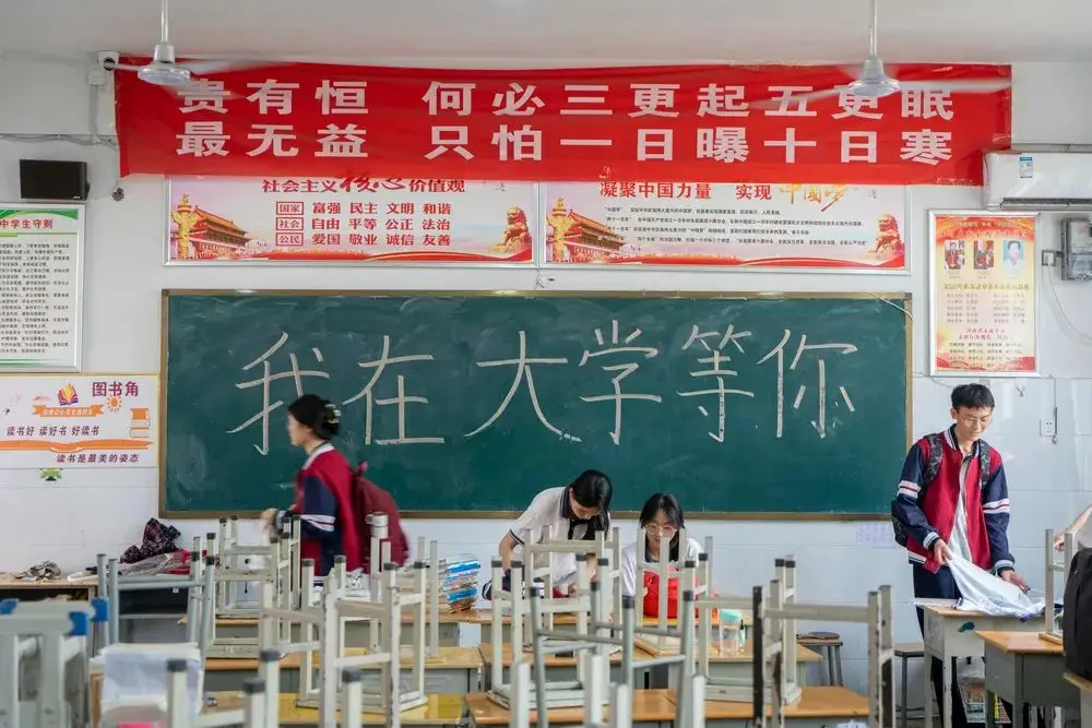 七月六日英文_四月六日_二月六日英文