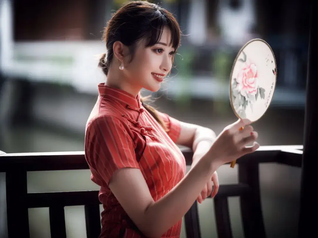 照相姿势好看的词语_照相的姿势怎么照相好看_照相姿势好看的句子