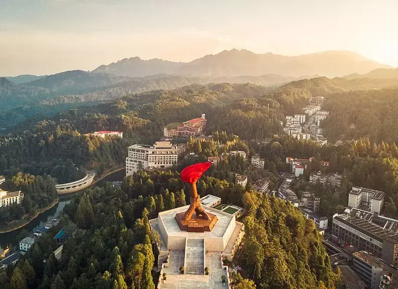 红色修行旅行篇_红色修学旅行之后感情进展_红色修学旅行