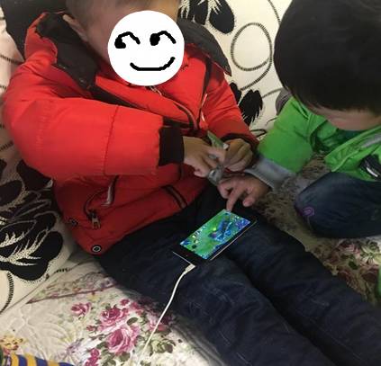 小学生玩手游花掉78万_小学生手机游戏收费怎么办_小学生手机游戏